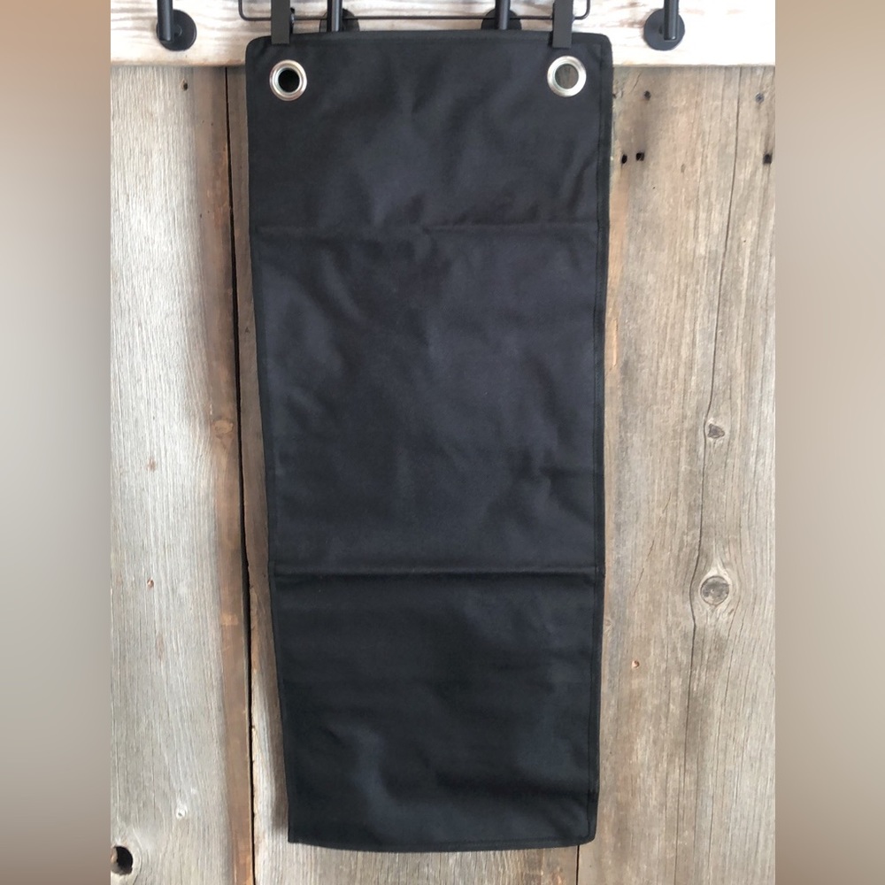 Thirty-One Hang-Up Family Organizer in Black Criss Pop - Picture 3 of 17